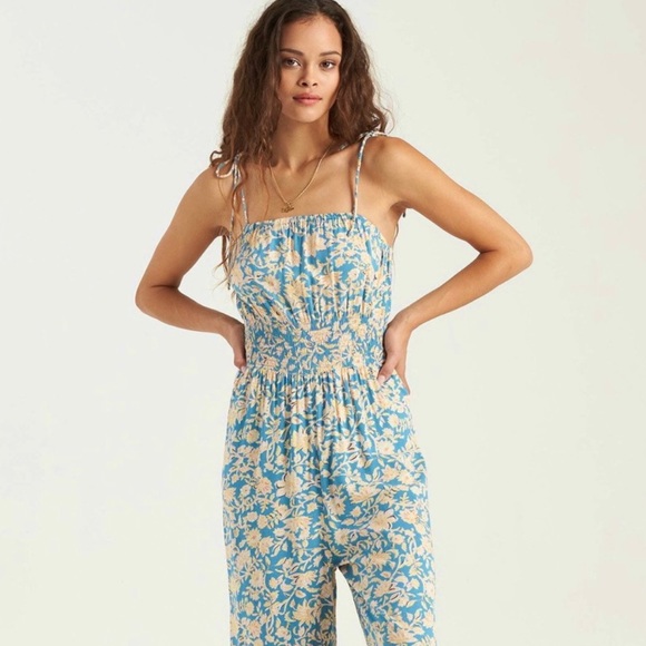 🔥🔥BILLABONG - WILD FLOWERS JUMPSUIT🔥🔥 - Picture 9 of 10
